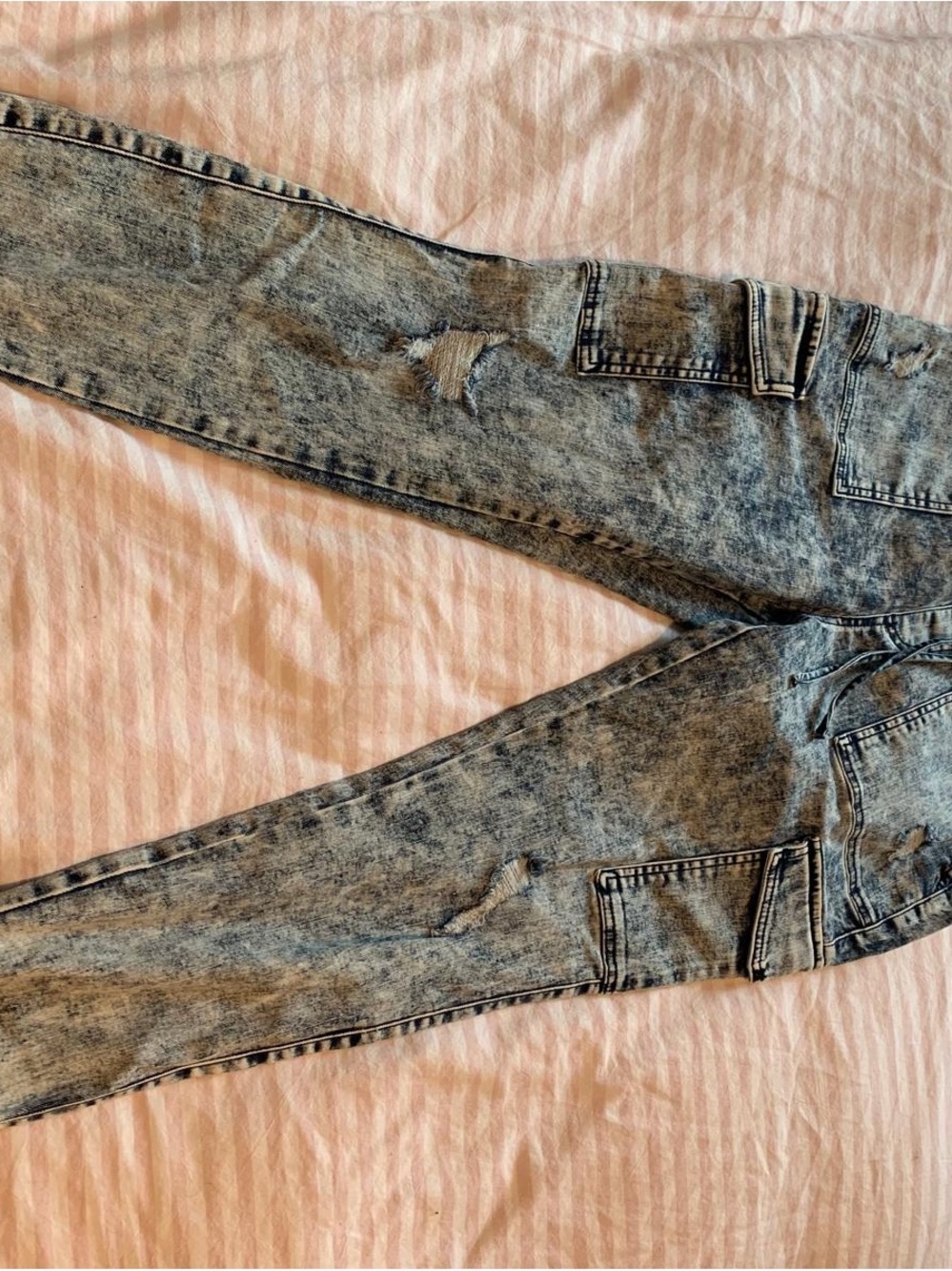 Max Jeans Men's Skinny Acid-Wash Blue Jeans with Distressed Detail
